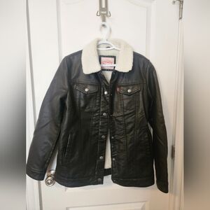 Women's Faux Leather Levis Winter Jacket Size Medium